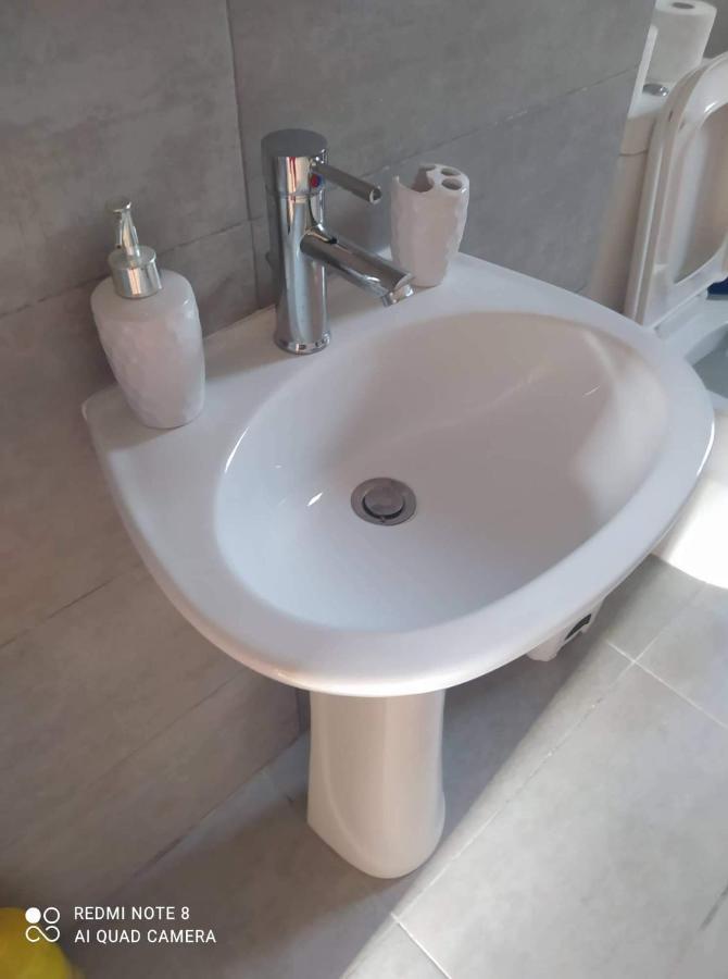 Вилла Luxury House 15 Minutes From Ath Спата Экстерьер фото